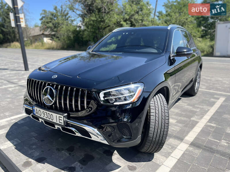 Внедорожник / Кроссовер Mercedes-Benz GLC-Class 2020 в Ужгороде