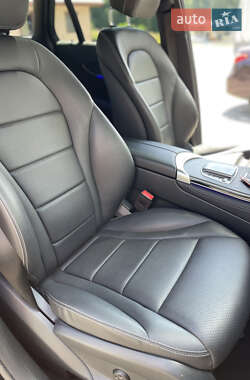 Внедорожник / Кроссовер Mercedes-Benz GLC-Class 2020 в 