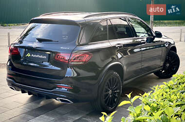 Внедорожник / Кроссовер Mercedes-Benz GLC-Class 2021 в 
