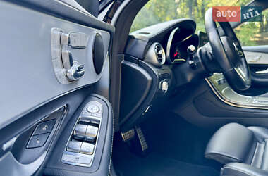 Внедорожник / Кроссовер Mercedes-Benz GLC-Class 2022 в 