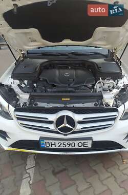 Внедорожник / Кроссовер Mercedes-Benz GLC-Class 2017 в 