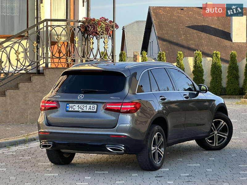 Позашляховик / Кросовер Mercedes-Benz GLC-Class 2018 в Дрогобичі