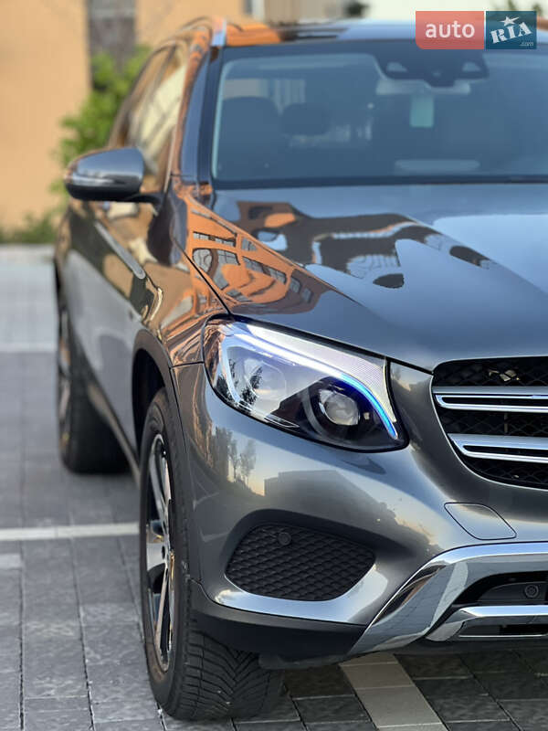 Внедорожник / Кроссовер Mercedes-Benz GLC-Class 2018 в Львове
