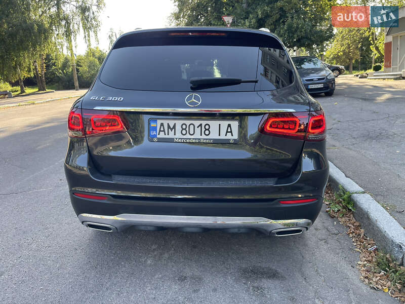 Позашляховик / Кросовер Mercedes-Benz GLC-Class 2020 в Києві