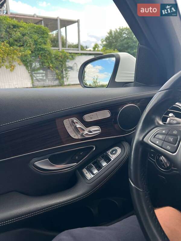 Внедорожник / Кроссовер Mercedes-Benz GLC-Class 2016 в Виннице фото 10 Внедорожник / Кроссовер Mercedes-Benz GLC-Class 2016 в Виннице