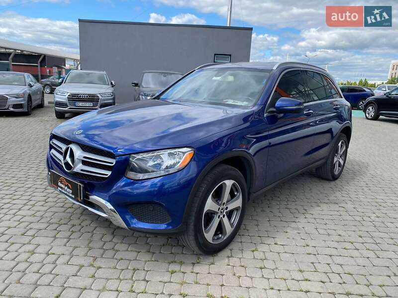 Внедорожник / Кроссовер Mercedes-Benz GLC-Class 2017 в Львове фото 3 Внедорожник / Кроссовер Mercedes-Benz GLC-Class 2017 в Львове