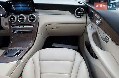 Внедорожник / Кроссовер Mercedes-Benz GLC-Class 2021 в 