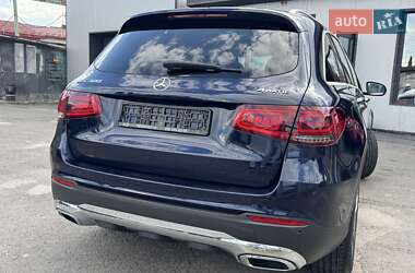 Внедорожник / Кроссовер Mercedes-Benz GLC-Class 2021 в 