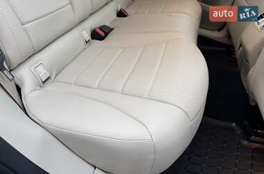 Внедорожник / Кроссовер Mercedes-Benz GLC-Class 2021 в 