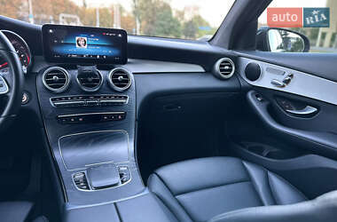 Внедорожник / Кроссовер Mercedes-Benz GLC-Class 2021 в 