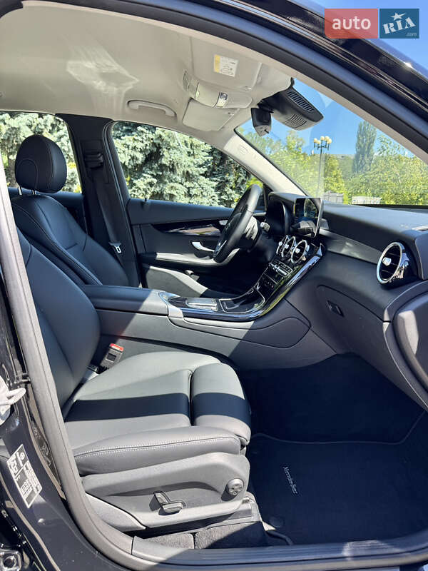Внедорожник / Кроссовер Mercedes-Benz GLC-Class 2020 в Киеве