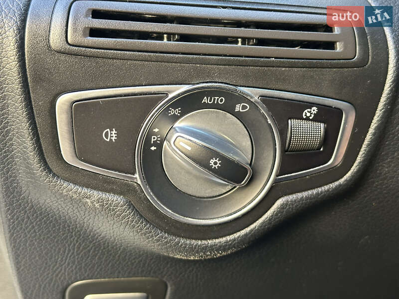 Внедорожник / Кроссовер Mercedes-Benz GLC-Class 2019 в Киеве