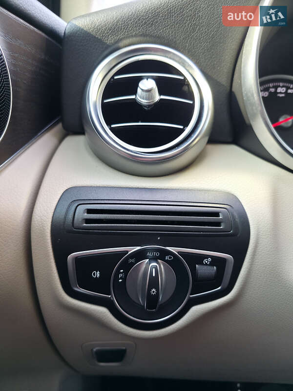 Внедорожник / Кроссовер Mercedes-Benz GLC-Class 2019 в Киеве