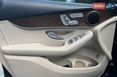 Внедорожник / Кроссовер Mercedes-Benz GLC-Class 2019 в 