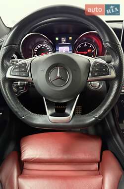 Внедорожник / Кроссовер Mercedes-Benz GLC-Class 2018 в 