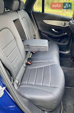 Внедорожник / Кроссовер Mercedes-Benz GLC-Class 2018 в 