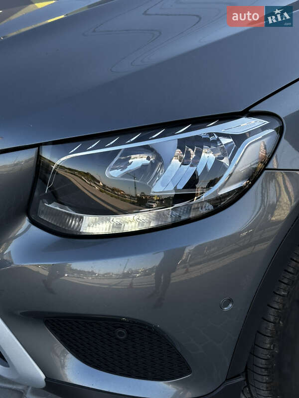 Внедорожник / Кроссовер Mercedes-Benz GLC-Class 2017 в Львове фото 5 Внедорожник / Кроссовер Mercedes-Benz GLC-Class 2017 в Львове