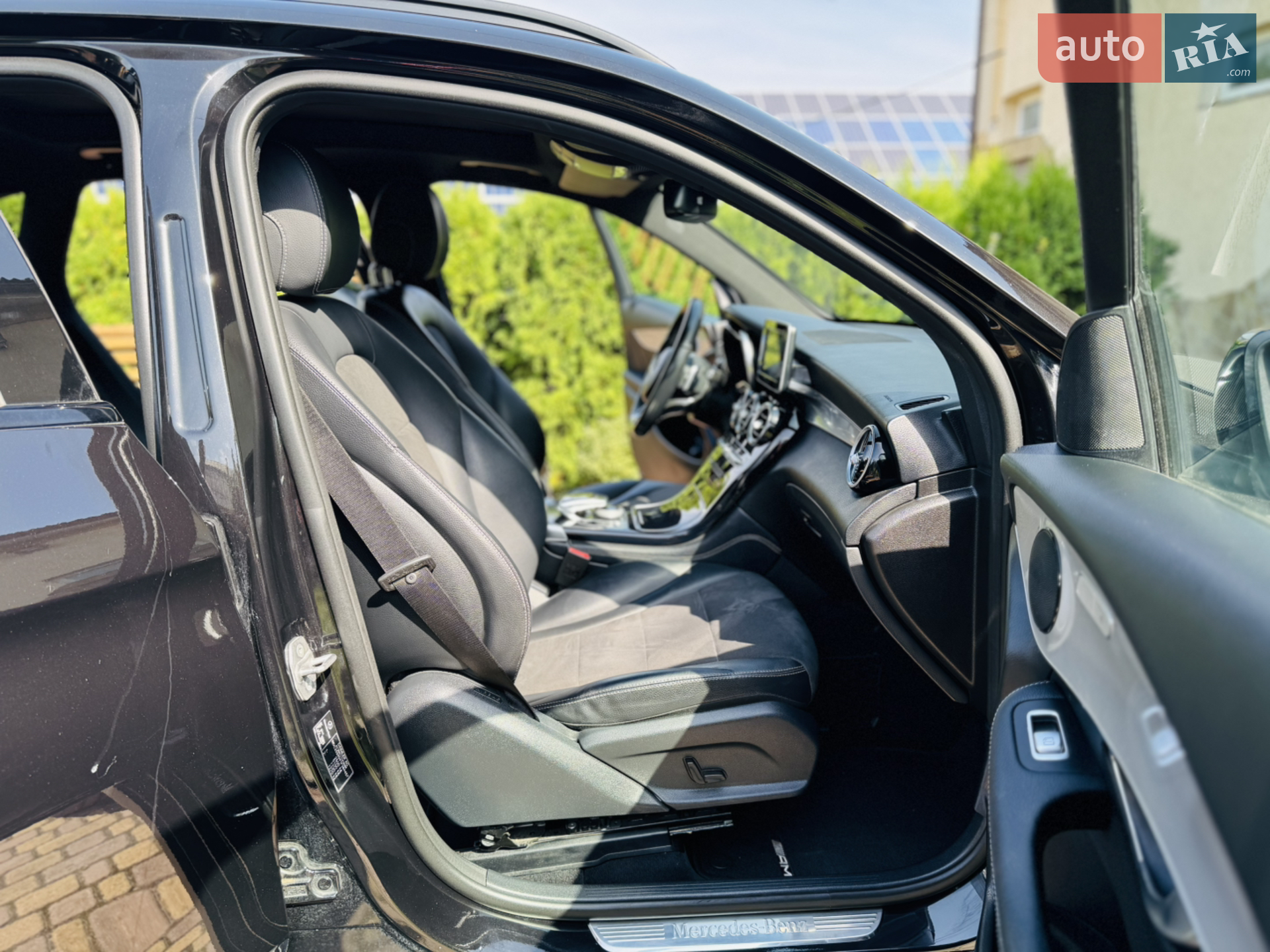 2017 Mercedes-Benz GLC - мініатюра 17