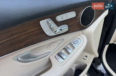 Внедорожник / Кроссовер Mercedes-Benz GLC-Class 2020 в 