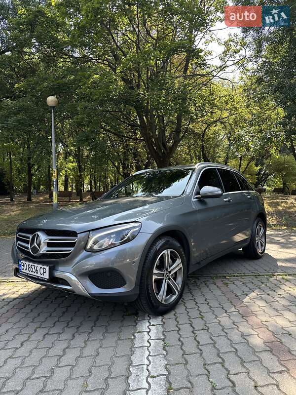 Внедорожник / Кроссовер Mercedes-Benz GLC-Class 2017 в Тернополе