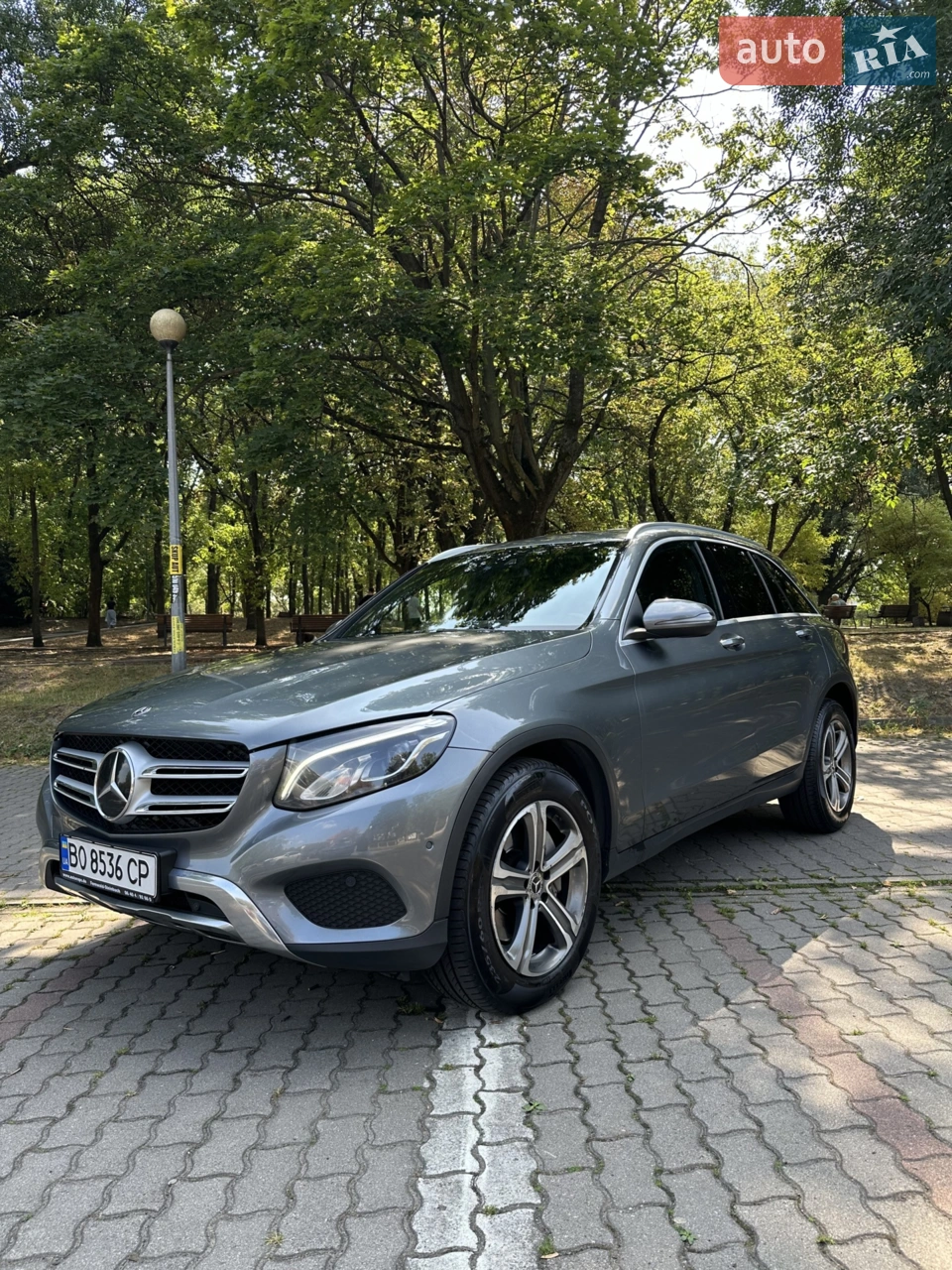2017 Mercedes-Benz GLC - мініатюра 25