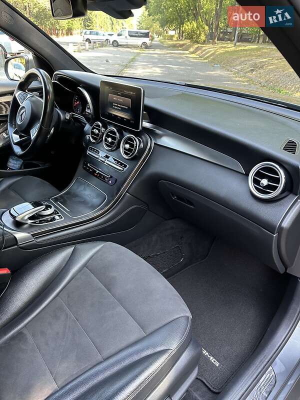 Внедорожник / Кроссовер Mercedes-Benz GLC-Class 2017 в Тернополе