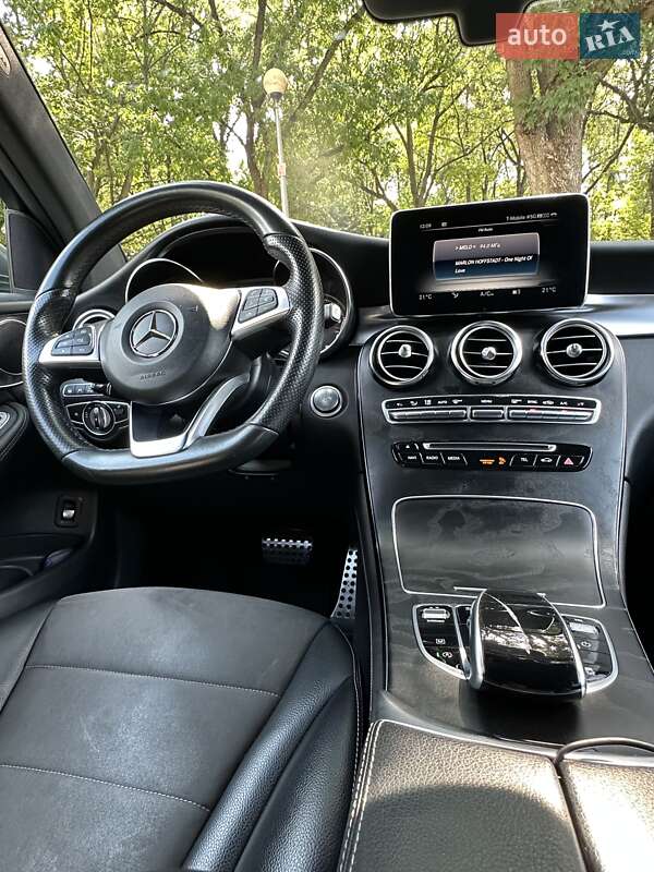 Внедорожник / Кроссовер Mercedes-Benz GLC-Class 2017 в Тернополе