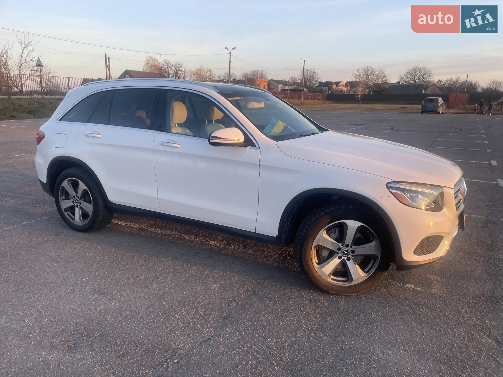 2017 Mercedes-Benz GLC - мініатюра 12
