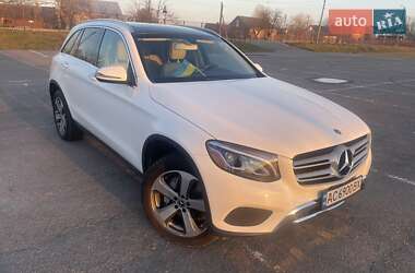 Внедорожник / Кроссовер Mercedes-Benz GLC-Class 2017 в 