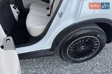 Внедорожник / Кроссовер Mercedes-Benz GLC-Class 2023 в 
