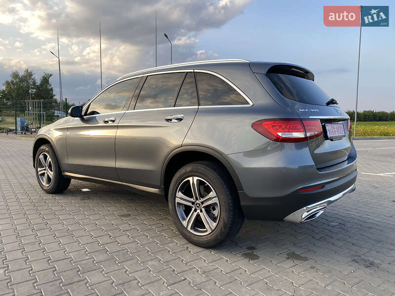 Внедорожник / Кроссовер Mercedes-Benz GLC-Class 2019 в Луцке