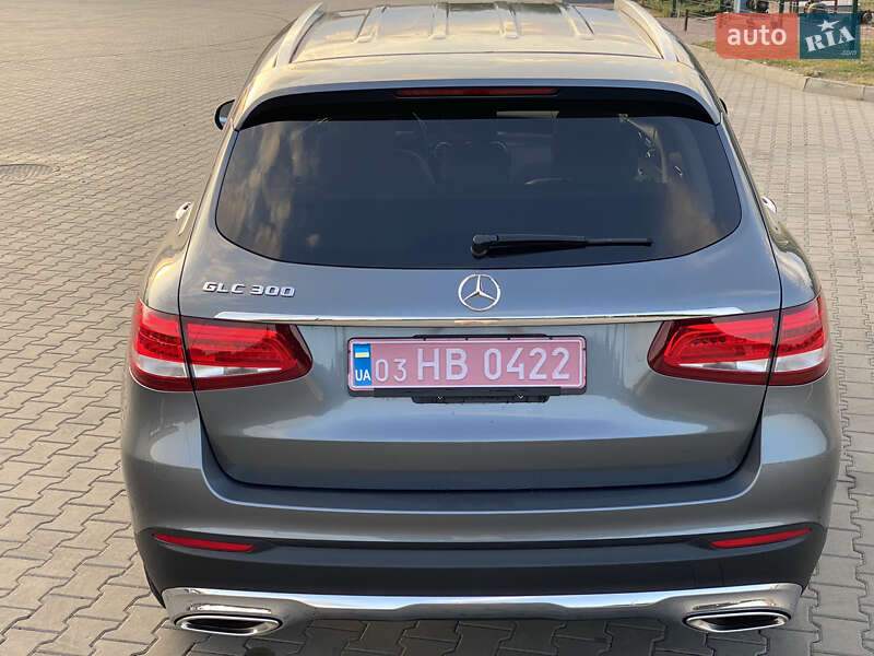 Внедорожник / Кроссовер Mercedes-Benz GLC-Class 2019 в Луцке