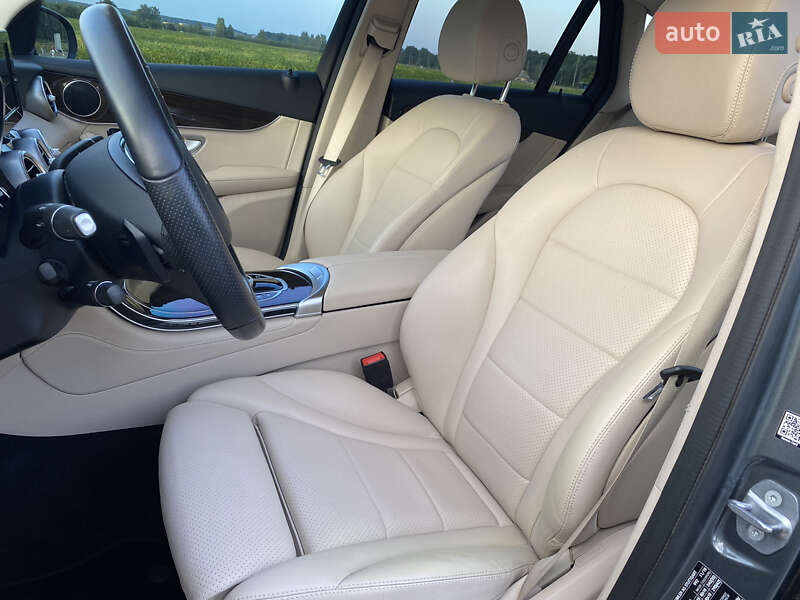 Внедорожник / Кроссовер Mercedes-Benz GLC-Class 2019 в Луцке