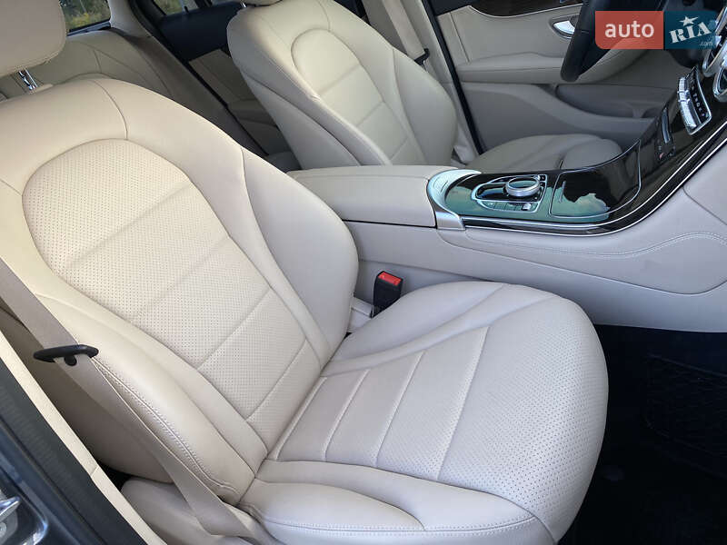 Внедорожник / Кроссовер Mercedes-Benz GLC-Class 2019 в Луцке