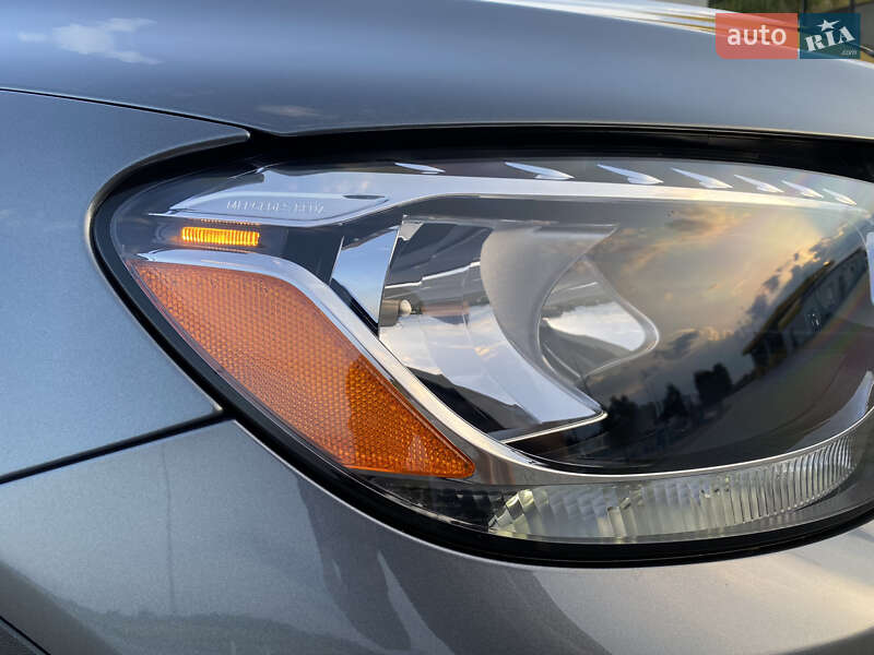 Внедорожник / Кроссовер Mercedes-Benz GLC-Class 2019 в Луцке