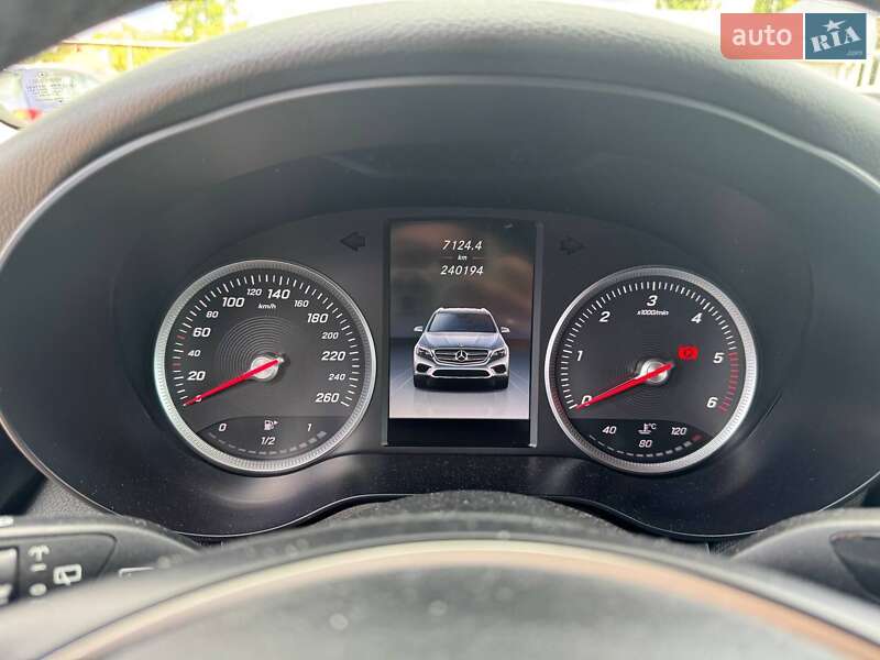 Позашляховик / Кросовер Mercedes-Benz GLC-Class 2016 в Борисполі фото 26 Позашляховик / Кросовер Mercedes-Benz GLC-Class 2016 в Борисполі