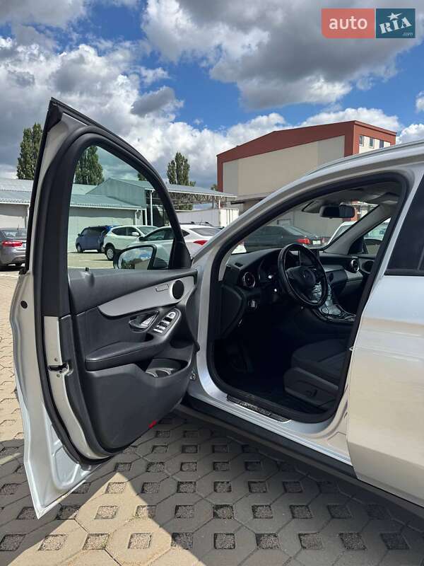 Позашляховик / Кросовер Mercedes-Benz GLC-Class 2016 в Борисполі фото 29 Позашляховик / Кросовер Mercedes-Benz GLC-Class 2016 в Борисполі