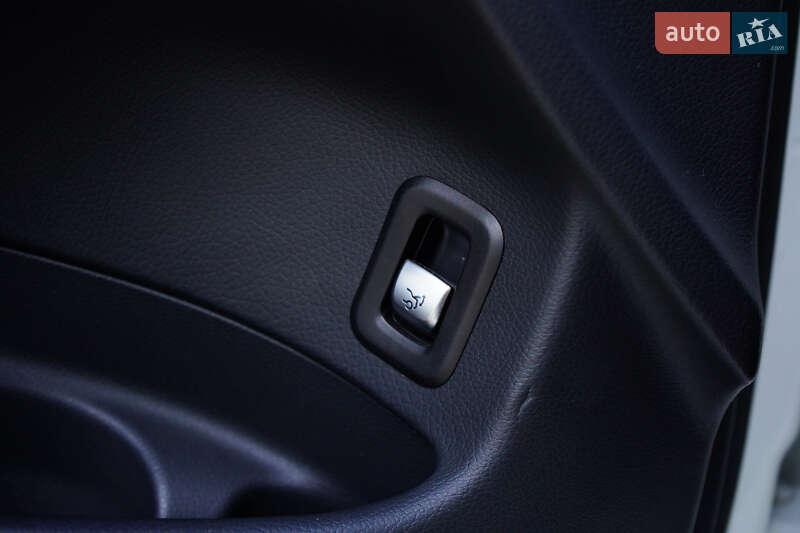 Внедорожник / Кроссовер Mercedes-Benz GLC-Class 2018 в Житомире