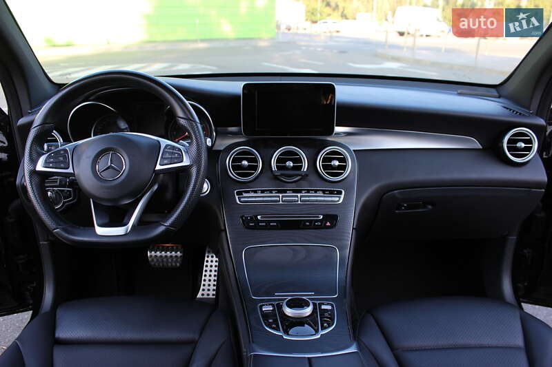 Внедорожник / Кроссовер Mercedes-Benz GLC-Class 2017 в Киеве