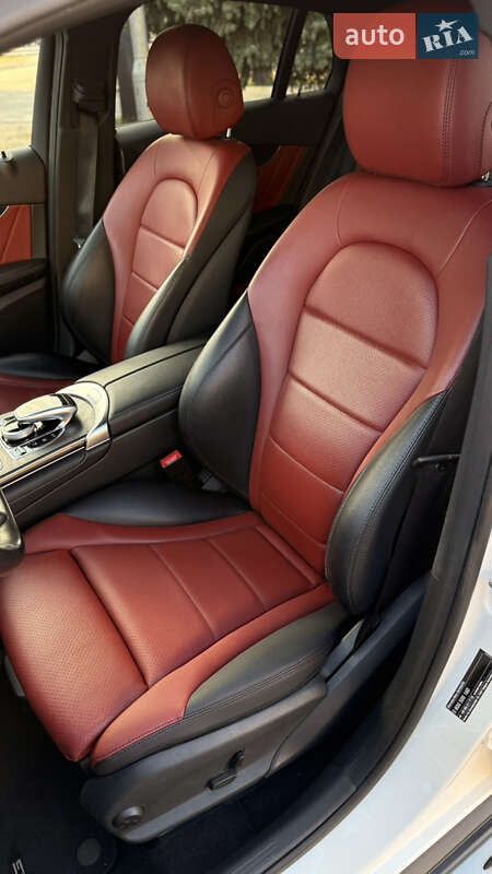 Внедорожник / Кроссовер Mercedes-Benz GLC-Class 2017 в Запорожье