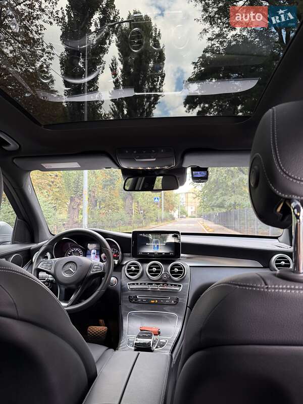 Внедорожник / Кроссовер Mercedes-Benz GLC-Class 2017 в Киеве