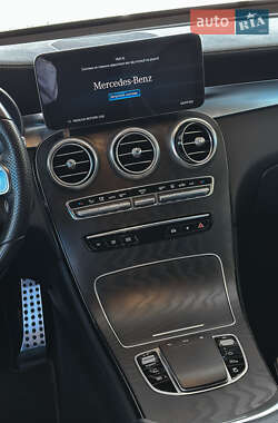 Внедорожник / Кроссовер Mercedes-Benz GLC-Class 2022 в 