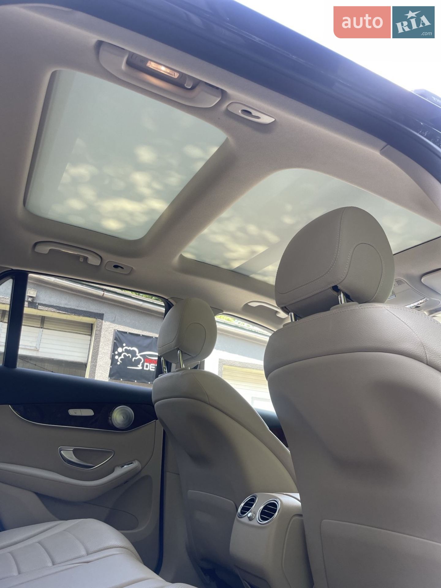 2016 Mercedes-Benz GLC - мініатюра 16