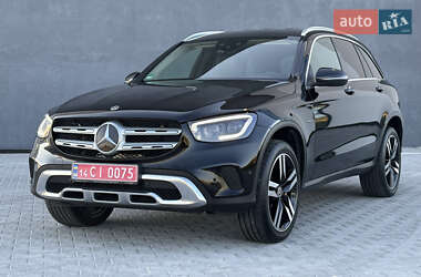 Внедорожник / Кроссовер Mercedes-Benz GLC-Class 2021 в 