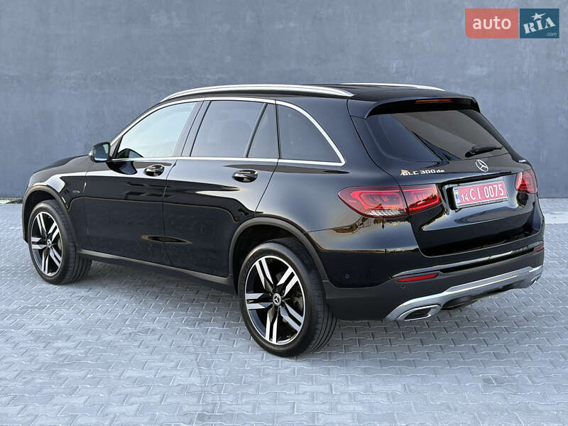 Позашляховик / Кросовер Mercedes-Benz GLC-Class 2021 в Львові