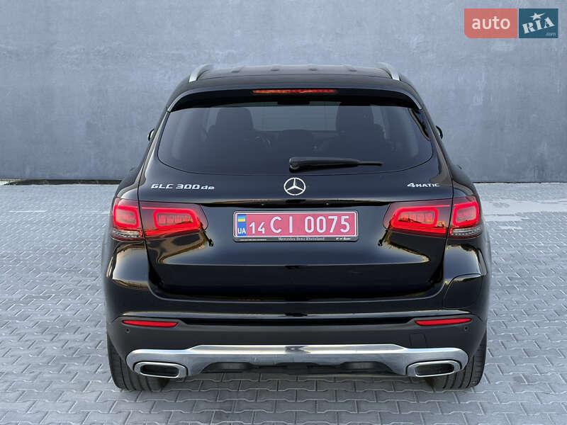 Позашляховик / Кросовер Mercedes-Benz GLC-Class 2021 в Львові