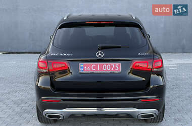 Внедорожник / Кроссовер Mercedes-Benz GLC-Class 2021 в 