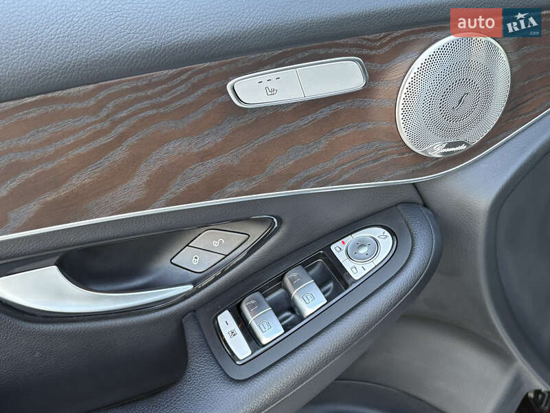 Позашляховик / Кросовер Mercedes-Benz GLC-Class 2021 в Львові