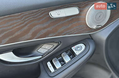 Внедорожник / Кроссовер Mercedes-Benz GLC-Class 2021 в 