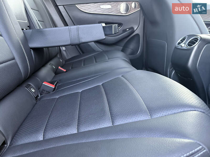 Позашляховик / Кросовер Mercedes-Benz GLC-Class 2021 в Львові